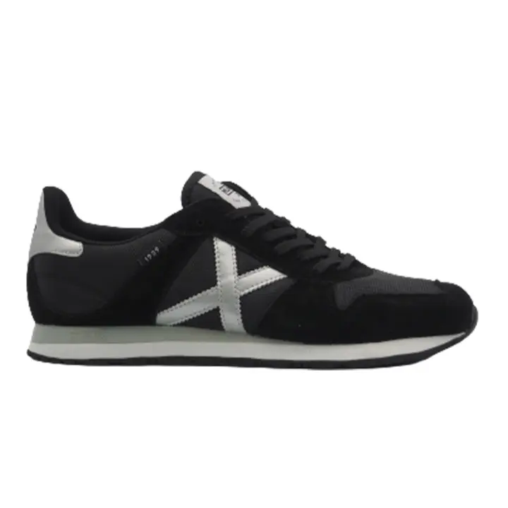 Shoes Sneakers Hombre marca Munich modelo Massana 432 para hombre en color negro - 1
