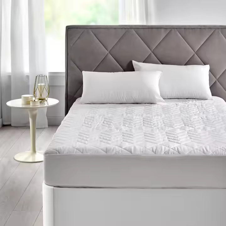 PIKOLIN HOME - Protector de colchón acolchado antialérgico y transpirable, 100% algodón, ajuste elástico para colchones hasta 32 cm - 1