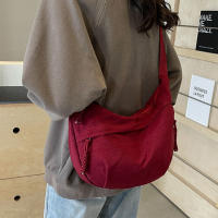 Bolso De Hombro Para Mujer 2025 Nueva Capacidad Alta Bolsa Cruzada De Nylon Versátil Bolso De Mano Casual Sin Decoración - details 0