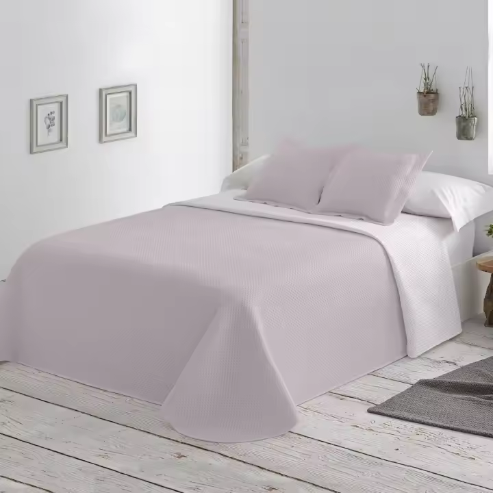 Mommata Colcha Lisa Reversible Termosellada Malva. - 1
