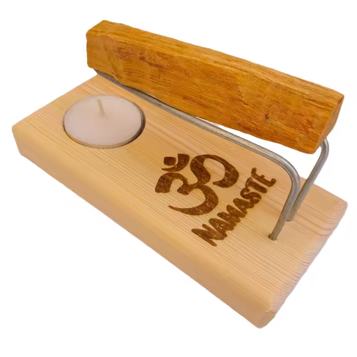 Quemador de Palo Santo e Incienso con Vela, Varillas metalicas y Palo Santo.Soporte de Madera con Diseño Grabado, Hecho a Mano, Facil de Transportar, sostenible, simbolo OM - 1