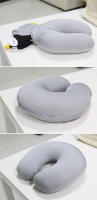 Cojín De Viaje En Forma De U Deformable Con Diseño De Pingüino Peluche Almohada Para Cuello Juguete Suave De Poliéster Para Descanso En Avión Coche Oficina - details 3