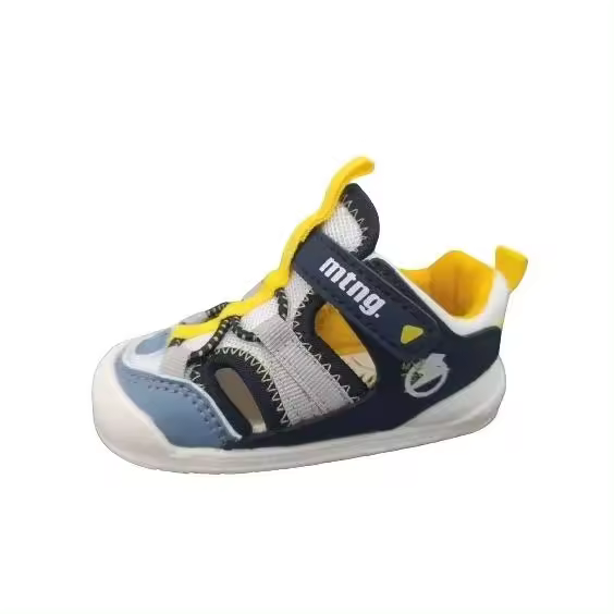 Sandalia respetuosa barefoot primeros pasoso Mustang Free 48908 Navy.Su suela tiene 3 mm de grosor y con zero drop (totalmente plana) respeta el natural desarrollo del pie del pequeño y sus elementos son flexibles y torsionables - 1