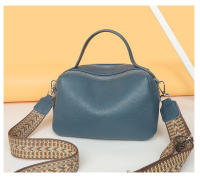 Bolso De Hombro Para Mujer De Cuero Genuino Estilo Casual Con Correa Ancha Y Comodidad Gran Capacidad Color Blanco Negro Caqui Azul - details 22