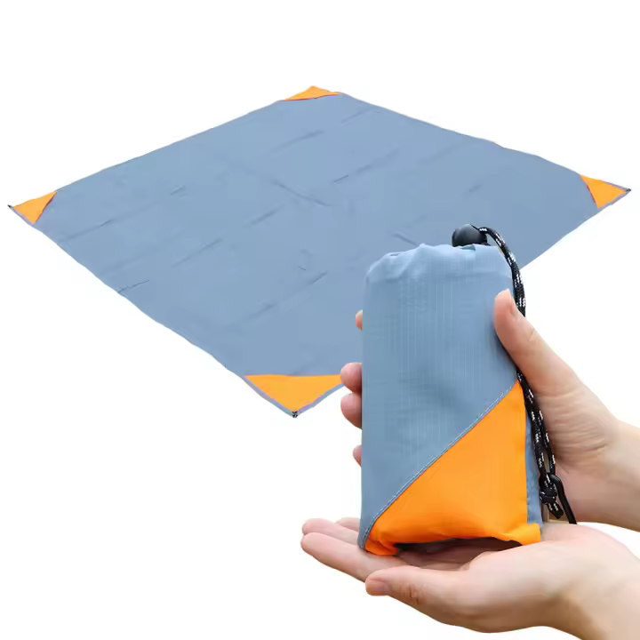 1PC Alfombra De Picnic Mini Impermeable Portátil Para Exterior Camping Lawn Moisture-proof Poliéster Playa Alfombra - 1