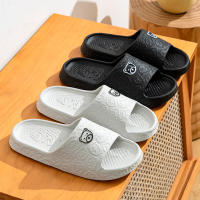 Sandalias De Verano Para Hombres Con Estampado De Oso Pequeño Antideslizantes No Llenan El Piso Suaves Para Mujeres Ideal Para Dormitorio Y Baño Parejas - details 1