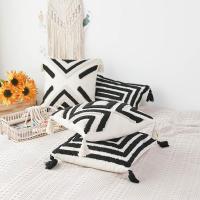 REINO MANSIDI SL - Pack de 2 -Relleno incluido  45x45 Funda de cojin con Relleno incuido . Tela algoldon, sueve y comodo Color Blanco y Negro - details 3