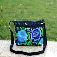 Nueva Bandolera De Hombro Para Mujer Estilo Étnico Con Bordado Tres Cremalleras Pequeño Bolso De Mano Casual De Lona Viaje - details 1