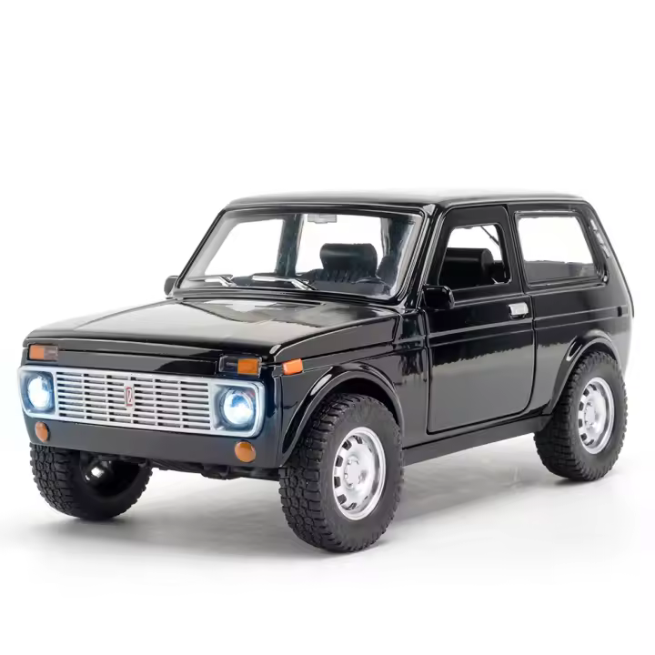 Lada Niva De Rusia a Escala 1/18 Modelo De Coche Juguetes De Aleación Diecast Puertas Abiertas SUV Con Neumáticos De Goma Regalo Para Cumpleaños Amigo Off-road - 1