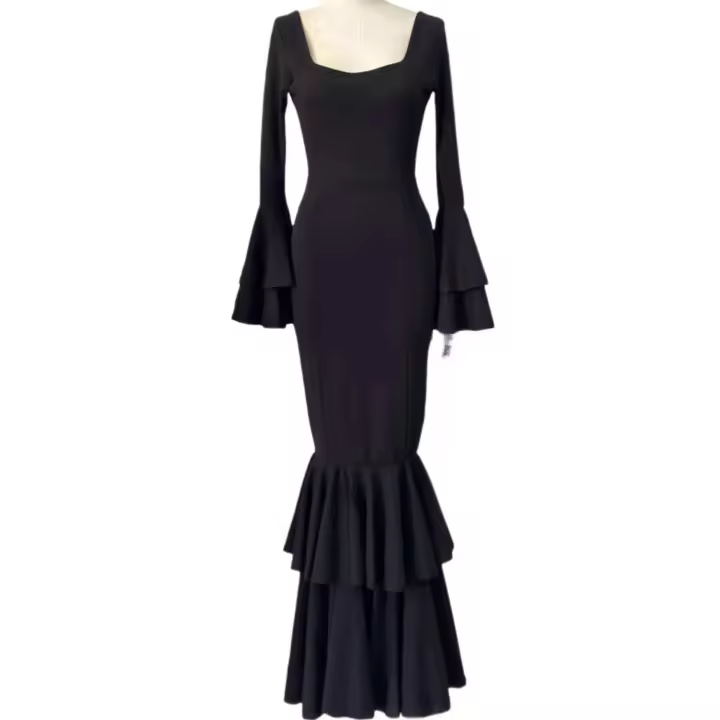 VESTIDO FLAMENCA  LICRA FABRICADO EN    ITALIA . TALLAS XS/S 34/36 - 72CM 60CM 76CM . M/L  38/40 - 80CM 68CM 84CM . XL/XXL  - 42/44/46 - 92CM 80CM 96CM  LARGO 150CM - 1