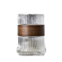 Vaso De Agua De Vidrio Estilo Japonés De 400ML Con Funda De Nogal Para Café Leche Té Vaso De Cerveza Mug De Bebida Coffeeware Simple Rayado - details 2