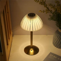 Lámpara De Mesa De Cristal Con Iluminación Tricromática Para Sala De Estar Y Dormitorio Luz Nocturna Sin Cable Protección Para Los Ojos Ajuste De Brillo Con Toque - details 5