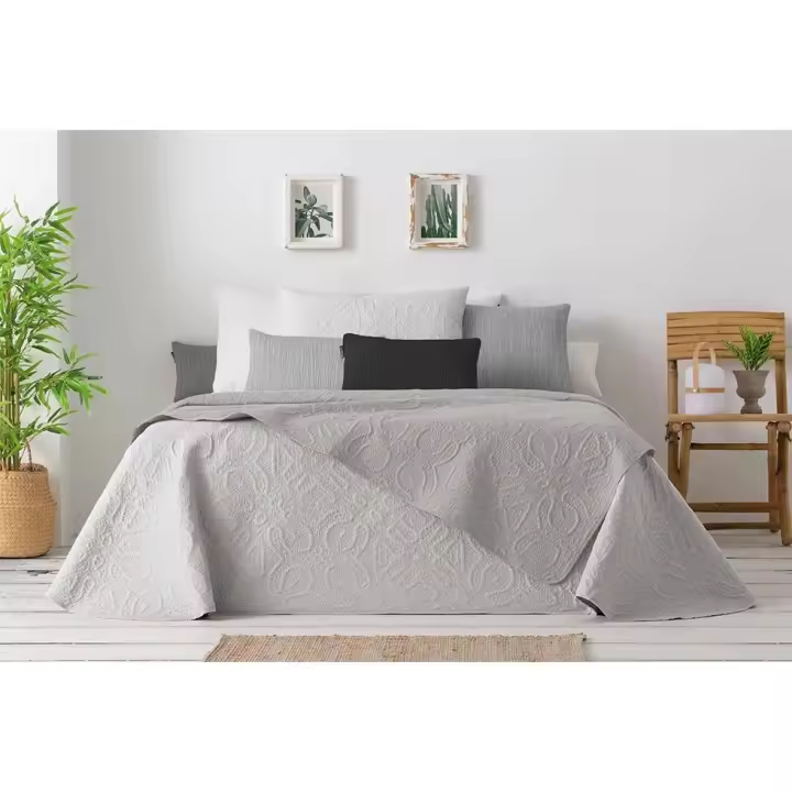Manterol Outlet - Colcha bouti reversible lisa bicolor con fundas de cojín. Cubrecama con tejido fino, extra suave y ligero. - 1