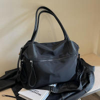 Bolso De Hombro Grande Para Mujeres Hecho De Nylon Con Correa Ajustable Para Uso Diario Casual Viajes Y Transporte. - details 3
