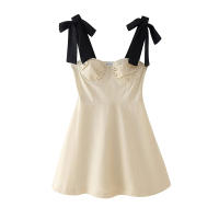 Willshela Vestido Mini De Mujer En Beige Con Pliegues Espalda Descubierta Cierre De Zipper Estilo Vintage Con Tirantes Strapless Chic Para Damas - details 1