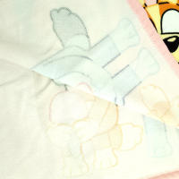 Bluey Toalla Poncho de Playa y Piscina para Niños de 2 a 6 años, Tamaño 55x110cm, Poncho Infantil Microfibra, Toalla con Capucha Niños, Regalo Cumpleaños, Color Rosa - details 2