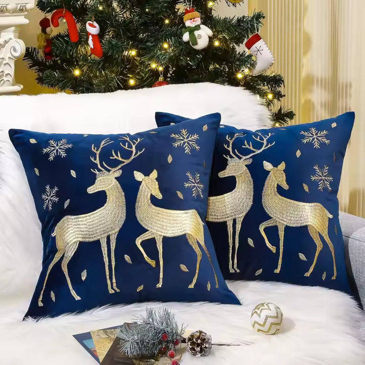 Funda de almohada de terciopelo suave navideña, paquete de 2, funda de almohada decorativa con bordado de copos de nieve y ciervo dorado, cojín de sofá de lujo - 1