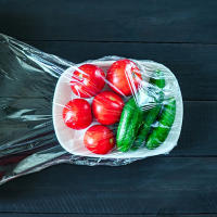 CM - Film Alimentario 300 metros x 30cm de ancho. Bobina Estirable Uso Alimentario con Caja y Cuchilla Corta Fácil, Transparente Violeta. Packs de 1, 2 y 3 rollos - details 3