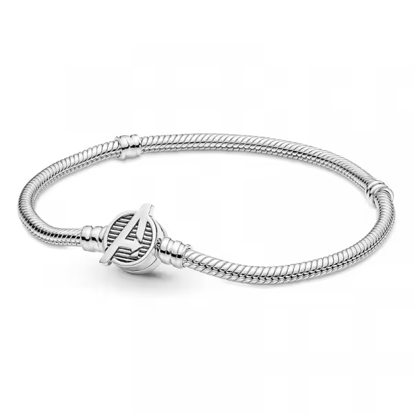 Pandora - Pulsera Pandora Moments Cadena de Serpiente Cierre Logo Los Vengadores de Marvel 590784C00 - 1