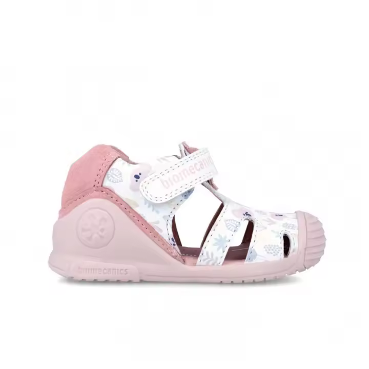 Calzado Sandalias marca Biomecanics modelo 242103-B para niña en color blanco - 1