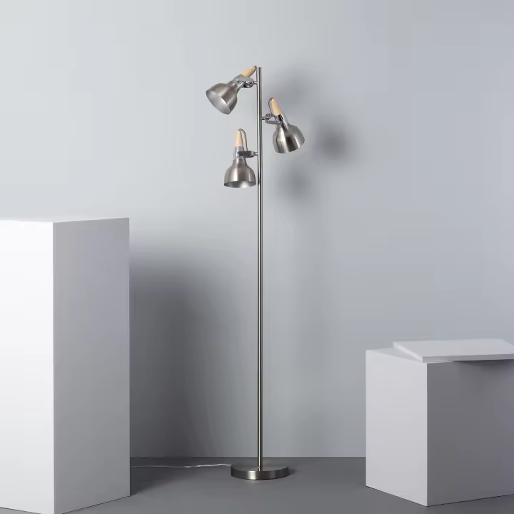 Ledkia Lámpara de Pie de Metal 3 Focos Plata Emer - 1