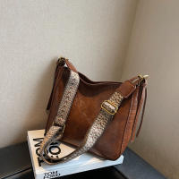 Bolso De Hombro Para Mujer Gran Capacidad Estilo Casual Para Trabajo Y Escuela Color Sólido Cierre De Cremallera Material PU - details 1
