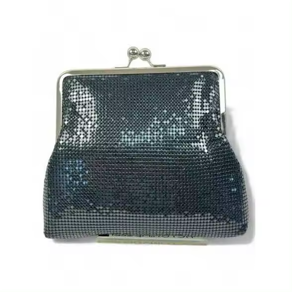 TIMBOS - Bolso Fiesta Tipo Sobre Negro - Textil Brillo - Cierre Clip - 1