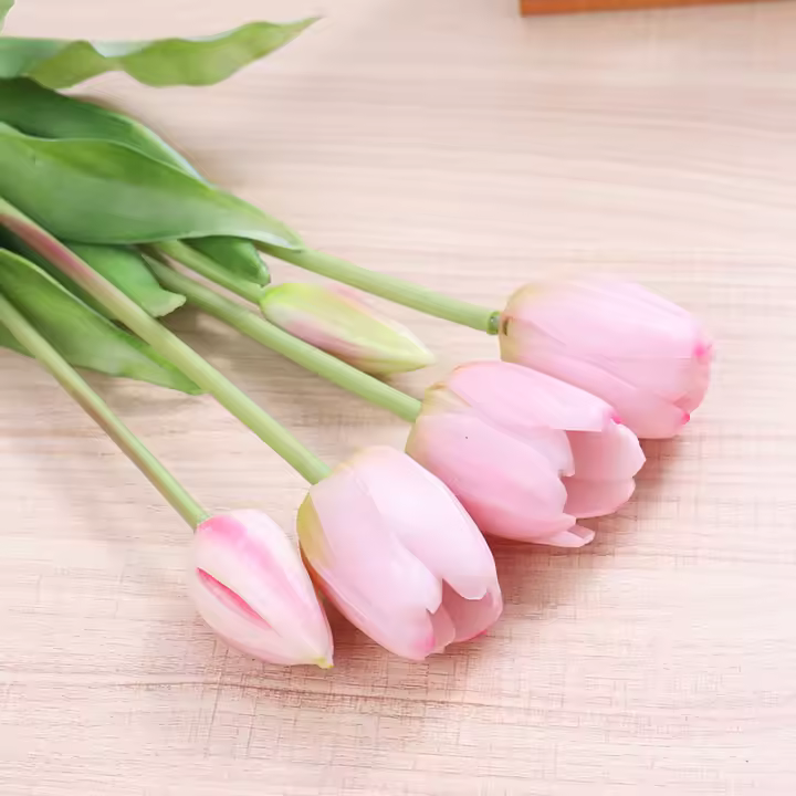 5pcs Flores Artificiales Tulipes Toque Real Alta Calidad Silicona Falso Flor Decoración De Hogar Para Boda Novia Decoración De Habitación - 1