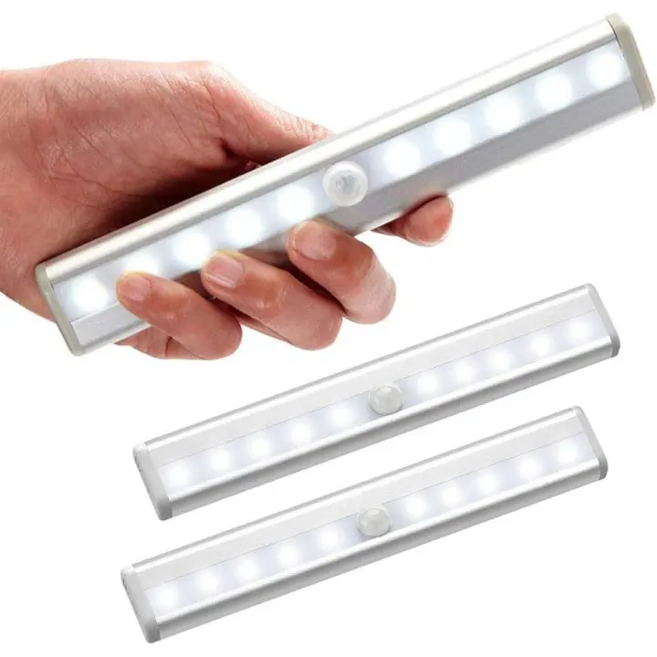Lot de 3 lampe led detecteur de mouvement interieur Lumière Armoire 10 LEDs spot sans Fil, Lampe de Placard LED éclairage led à Piles avec Bande Magnétique, Veilleuse Enfant escaliers Couloir - 1