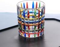 Vaso de whisky de vidrio de color pintado a mano, copa de vino de cristal de color confeti arcoíris romántico, adecuado para regalos para novias, bares en casa, bodas - details 4