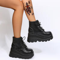 SP Nuevas Botas Martin de mujer de gran tamaño con Suela de plataforma, punk Callejero, BOTAS de Mujer con Cordones de Charol en fashion. - details 2