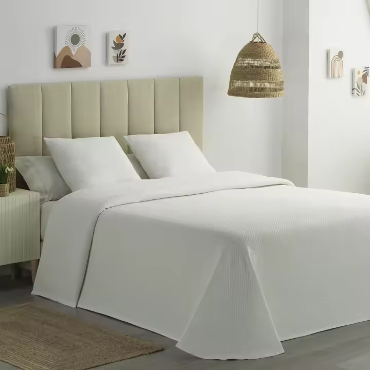 Colcha Piqué Cubic Blanca Calidad Hotel Tejido Polialgodón - 1
