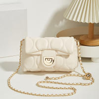 Nueva Moda Bolso De Hombro Para Mujer Color Sólido Con Diamantes Pequeño Cuadrado Cadena Armpit Bolso Cruzado De Un Hombro - details 3