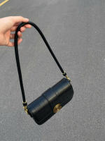 Bolso De Hombro Para Mujer Estilo Francés Retro Personalizado De Lujo Nuevo 2024 Bolso Cruzado Pequeño De Armpita Fino Material PU Con Forro De Poliéster - details 4