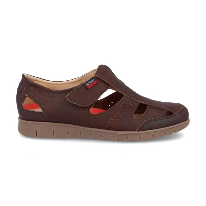 SANDALIAS 3376 - MARCA: DJ SANTA SANDALIAS DE HOMBRE  COLORES : MARRON , MARINO  CORTE EXTERIOR: PIEL  FORRO INTERIOR: PIEL / TEXTIL  PLANTILLA: TEXTIL / EXTRAIBLE  ALTURA TACÓN / CUÑA : 3,5 CM.  PISO : SINTÉTICO - 1
