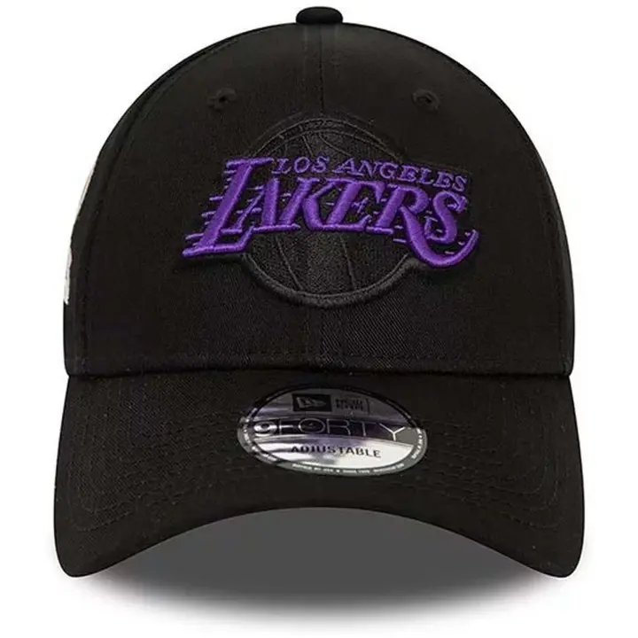 Gorra New Era Nba L.A Lakers Side Patch 9Forty para unisex en color negro - 1