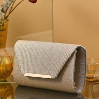 Bolso De Noche Elegante Y Moderno 2023 Para Novia Y Damas De Honor Cierre De Cadena Bolso De Mano Para Mujer Material Principal Poliéster Estilo Inglés - details 4