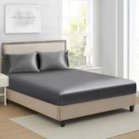 Sábana ajustable de satén tamaño queen, juego de 3 piezas con funda de almohada y bolsillo profundo suave, antiarrugas, resistente a la decoloración, transpirable, totalmente elástica (Queen, gris oscuro) - details 0