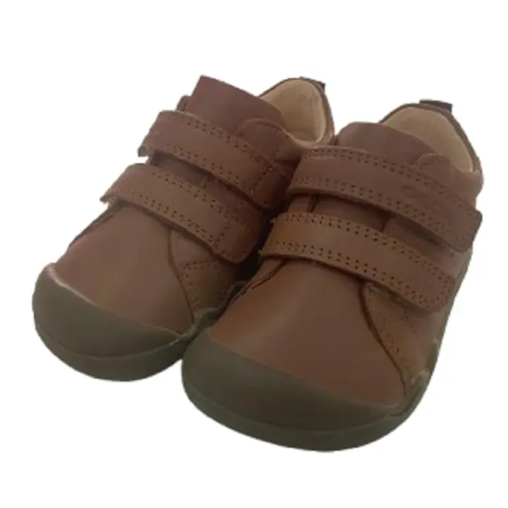 ZAPATO RESPETUOSO MARRN DE GEOX - 1