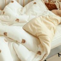 Edredón Bebé De Algodón Suave Para Todas Las Estaciones Diseño De Oso Bordado Nuevo Nacido 2024 Edredón Infantil Para Niños Y Niñas - details 0