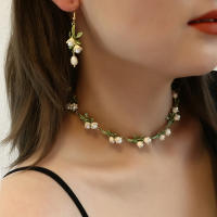 Collar De Lujo AENSOA Con Estampado Floral Blanca Y Hojas En Aleación De Metal Esmaltada Correa Dorada Para Mujer Vintage Para Fiesta - details 9