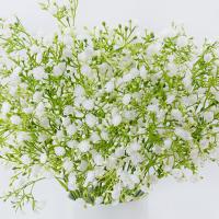 Bouquet De Flores Artificiales De Plástico Con 5 Ramas En Blanco Gypsophila Para Decoración De Hogar Boda Balcones Y Decoración Externa DIY - details 4
