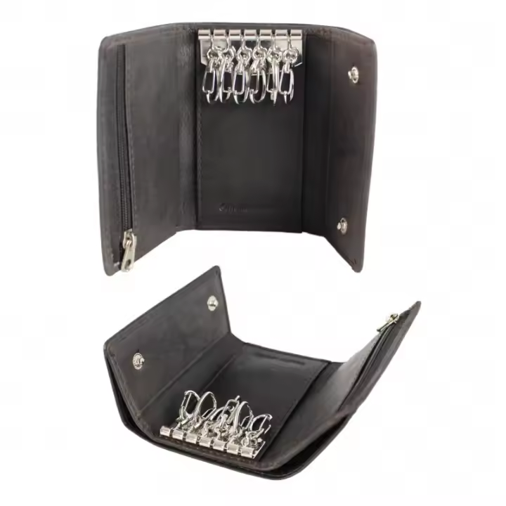 Porta llaves de piel con bolsillo de cremallera 10x7 cm - Zerimar. - 1