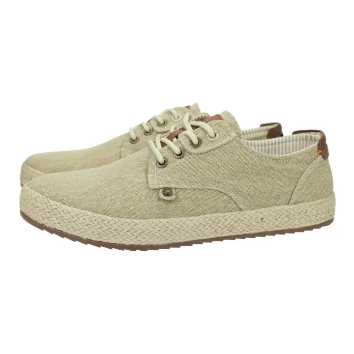 Zapatillas marca REFRESH para hombre en color beige. Zapatillas de lona, con piso de esparto, cordones y plantillas suaves, cómodas, frescas, ideales para verano - 1