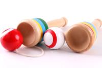 Juguete Montessori De Madera Para Desarrollar La Inteligencia Juego Tradicional De Arrojar Y Catch Con Espada Y Taza Juguetes Educativos Para Niños Aged 7+ - details 10