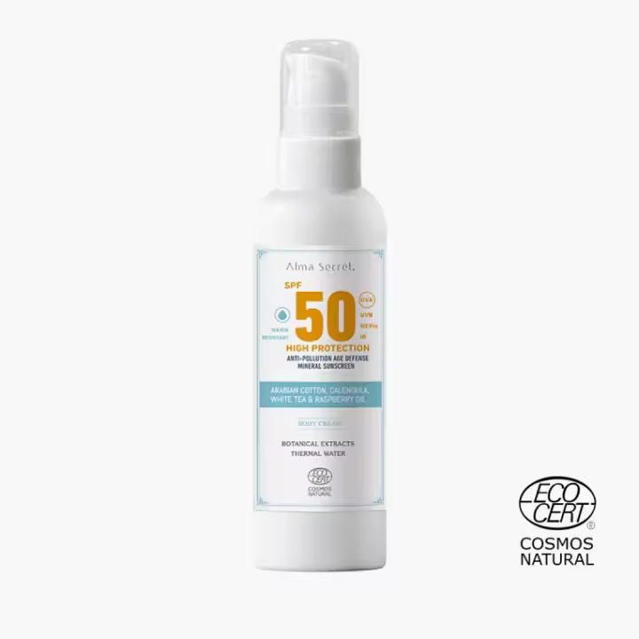 Crema Protectora Solar Corporal SPF 50 - 200ml - Alma Secret - Un fotoprotector eficaz de amplio espectro que protege de la radiación solar UVA, UVB, IR (Infrarrojos) y HEVis (Luz Azul) gracias a la combinación de filtros físicos de origen natural. - 1