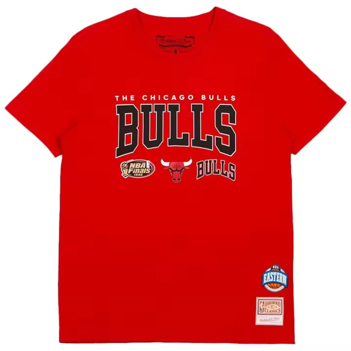 Camiseta Mitchell And Ness Chicago Bulls para unisex en color rojo - 1