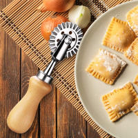 Cortador De Pasteles Fusiontec Para Pastelería Y Cocina Ravioli Pasta Herramienta De Galletas Y Dumplings Metálica 1.3 Pulgadas - details 0
