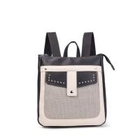 Mochila de mujer en polipiel con detalles en poliéster, diseño moderno con bolsillo frontal decorativo y tachuelas, ligera, cómoda y funcional para uso diario, perfecta para ciudad o trabajo, disponible en rosa, beige, negro y más | Sara Bags - details 4