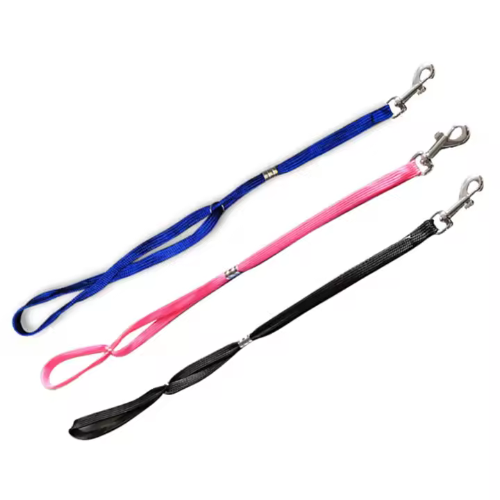 Anillo Ajustable Para El Baño De Mascotas Soporte Colgante Sin Asiento Arnes Para Perros Herramienta Práctica Para Cortar Uñas Y Manos Libres Para Mascotas - 1